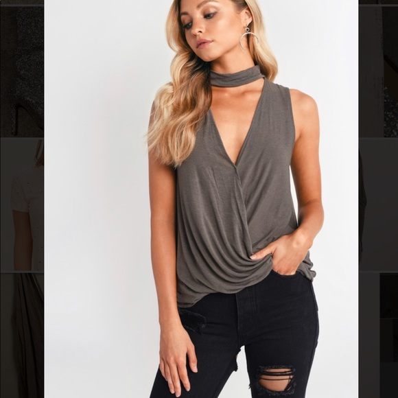 Val surplice choker tank Tobi- SMALL - Picture 2 of 2
